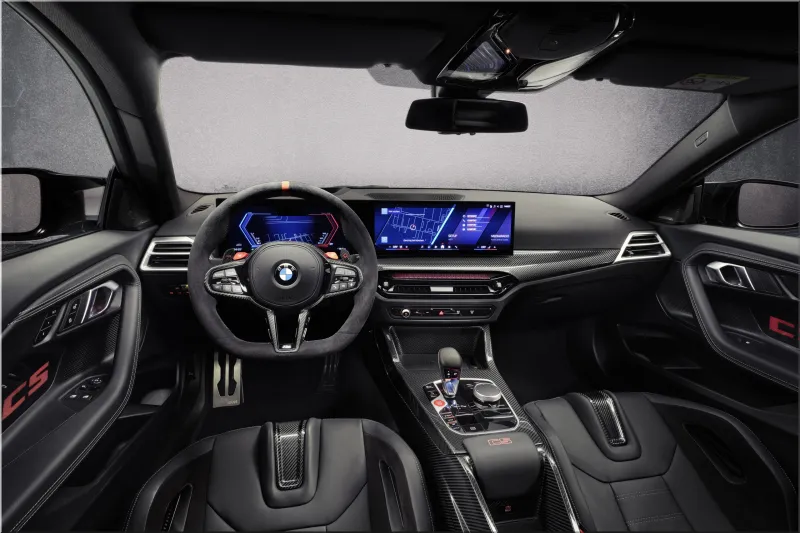 BMW M2 CS