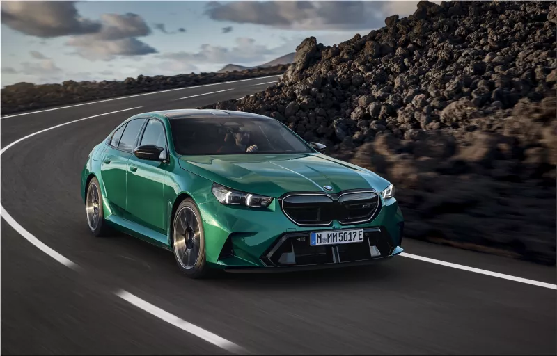 2025 BMW M5