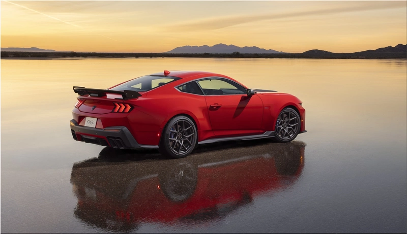 2026 Ford Mustang Dark Horse SC
