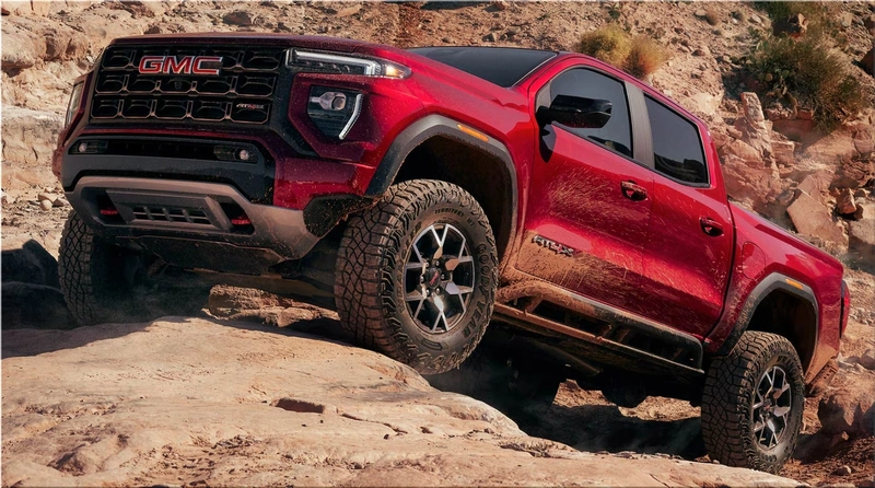2025 GMC Canyon