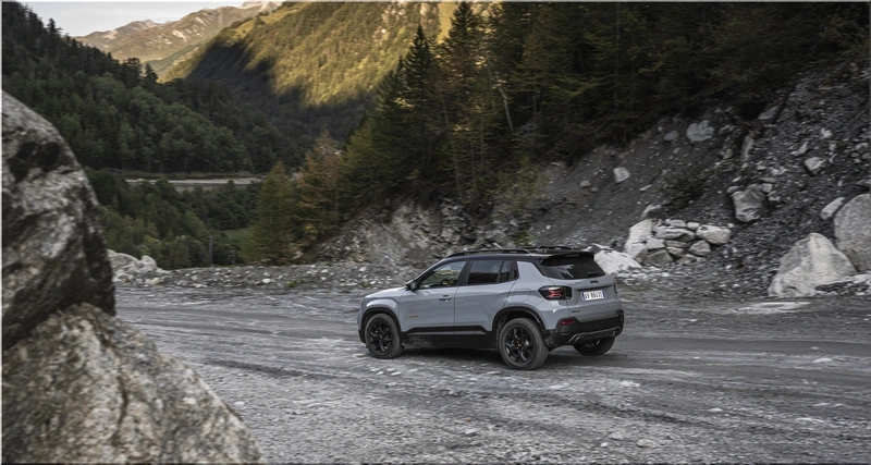 Jeep Avenger North Face