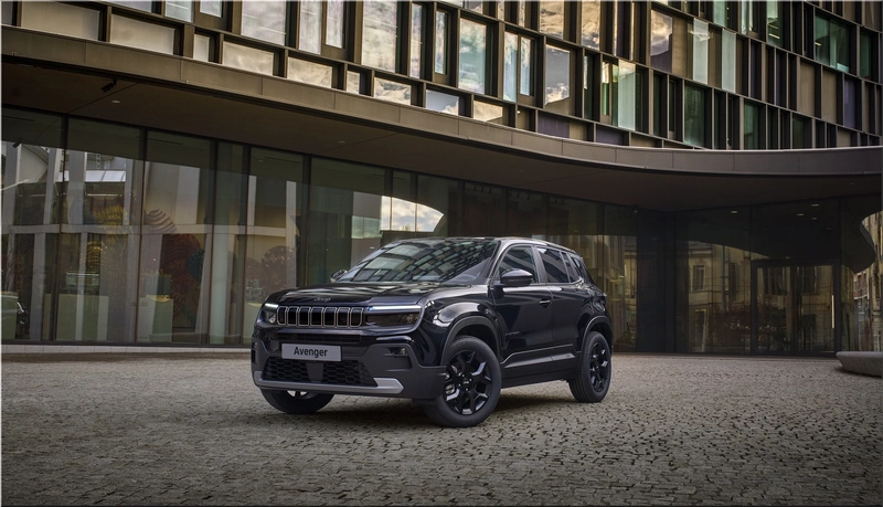 Jeep Avenger Black Edition