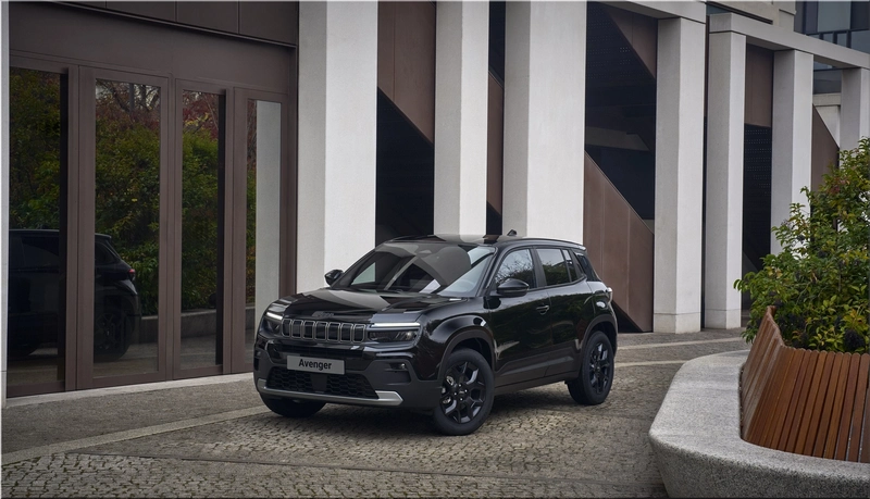 Jeep Avenger Black Edition