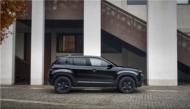 Jeep Avenger Black Edition