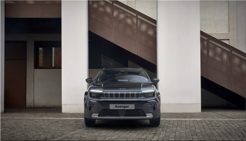 Jeep Avenger Black Edition