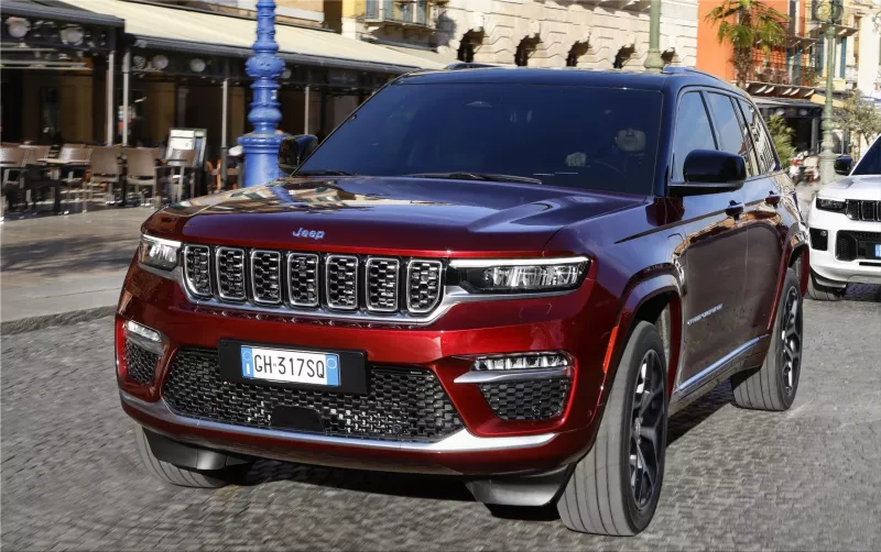 Jeep Grand Cherokee 4xe plug-in hybrid