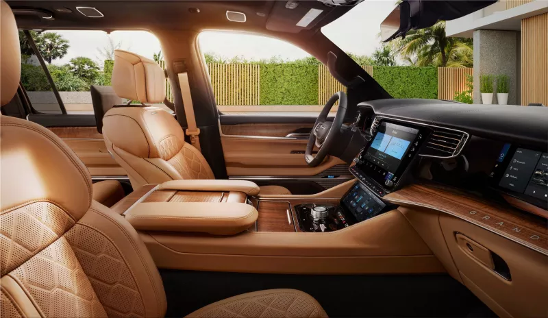 Jeep Grand Wagoneer