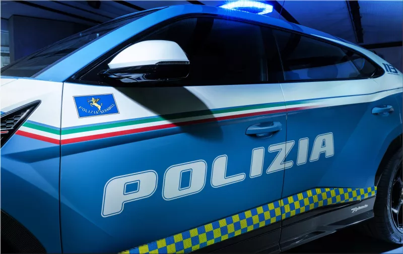 Lamborghini Urus Performante Polizia