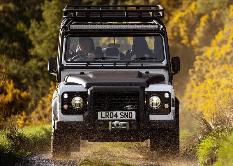 Land Rover Classic Defender Works V8 Trophy II