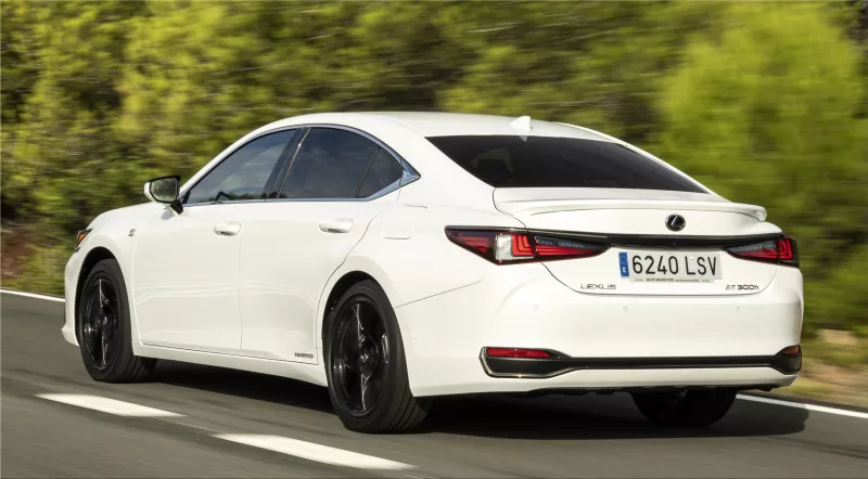 Lexus ES 300h luxury sedan