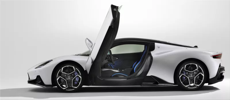 Maserati MC20