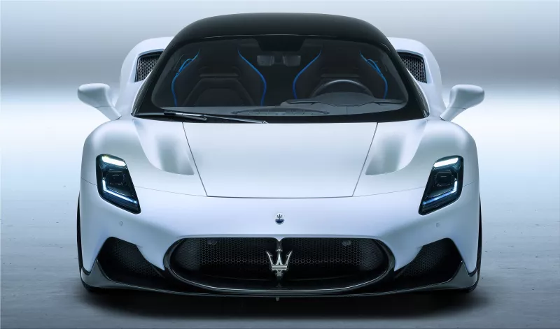 Maserati MC20