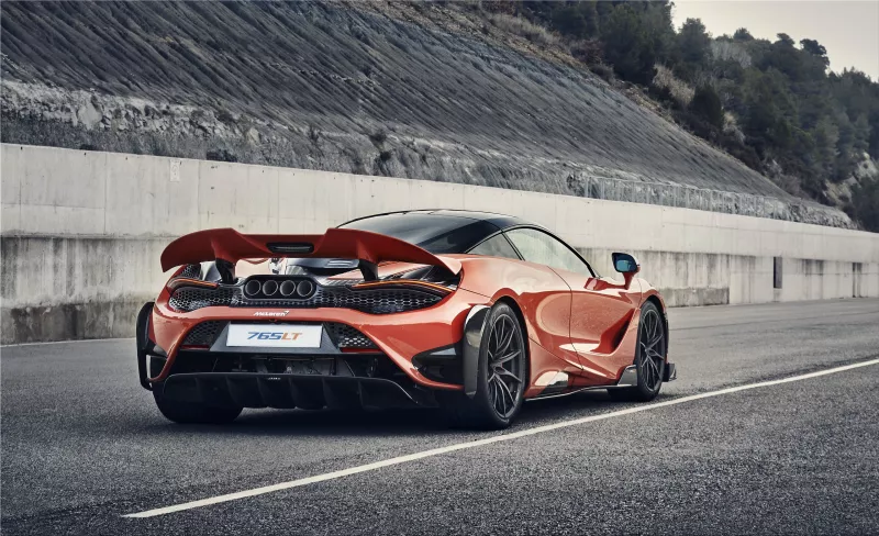 McLaren 765LT