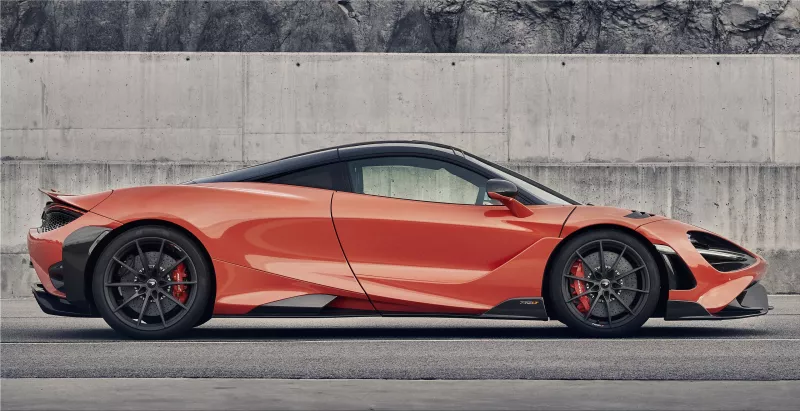 McLaren 765LT