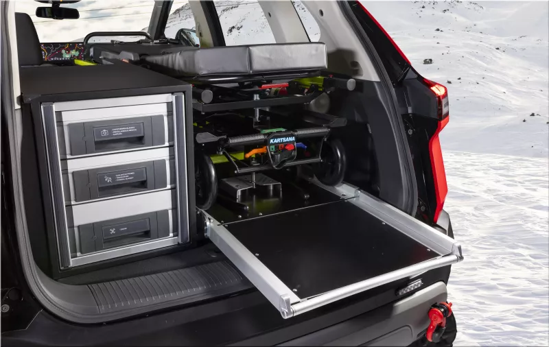 Nissan X-Trail Mountain Rescue