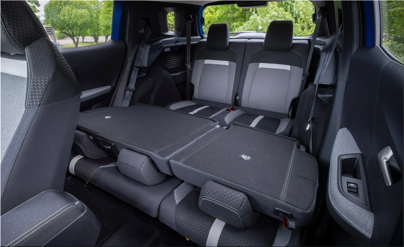 Opel Frontera GS Seven-Seater