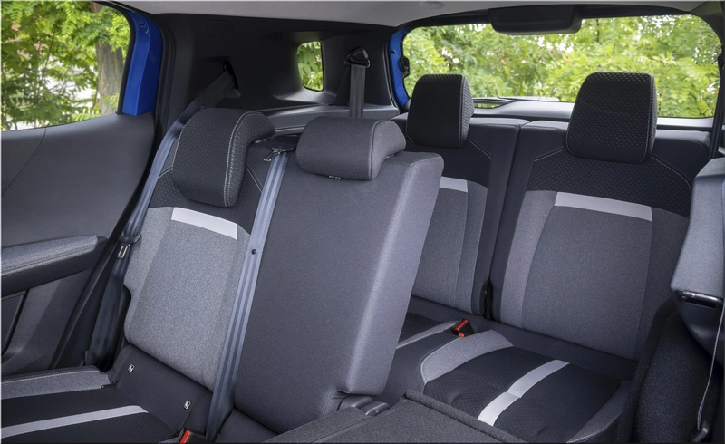 Opel Frontera GS Seven-Seater
