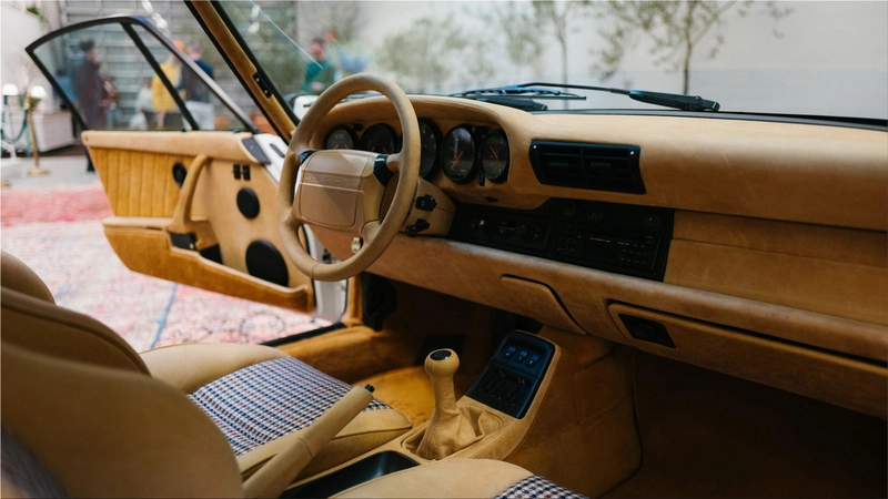 Porsche 911 by Teddy Santis