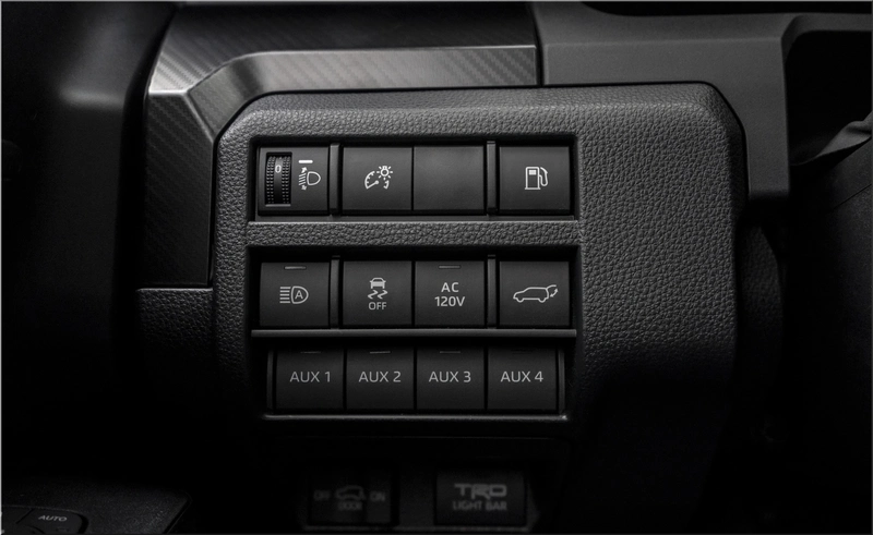 Toyota 4Runner Hybrid Off-road SUV 2026