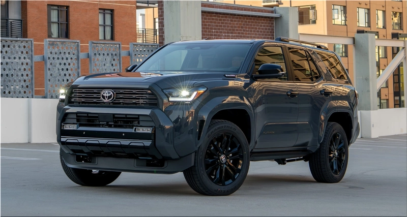 Toyota 4Runner Hybrid Off-road SUV 2026