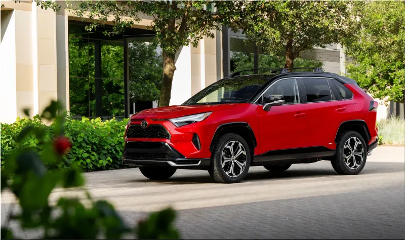 2025 Toyota RAV4 PHEV