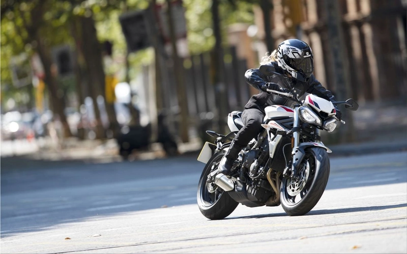 Triumph Street Triple S