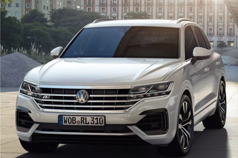 Volkswagen Touareg V8 TDI front