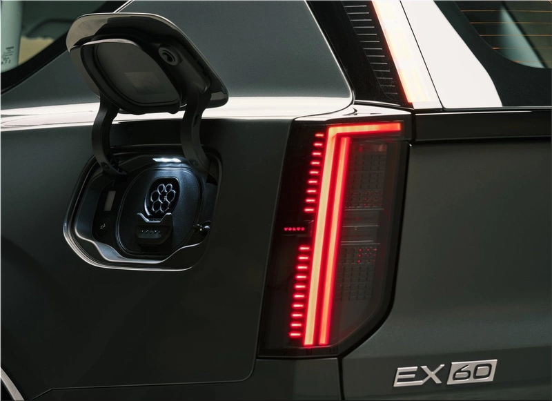 Volvo EX60