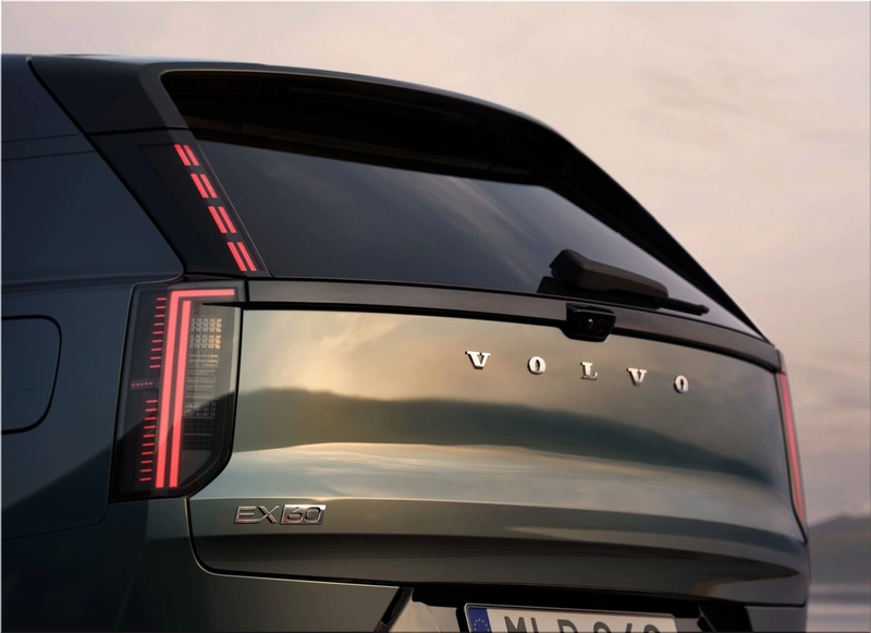 2027 Volvo EX60