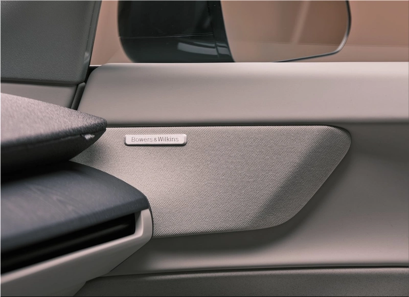 2027 Volvo EX60