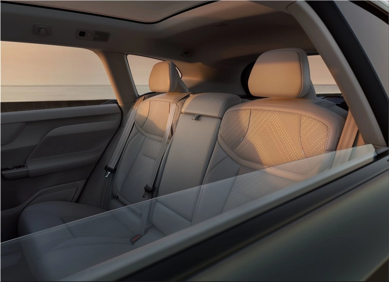 2027 Volvo EX60