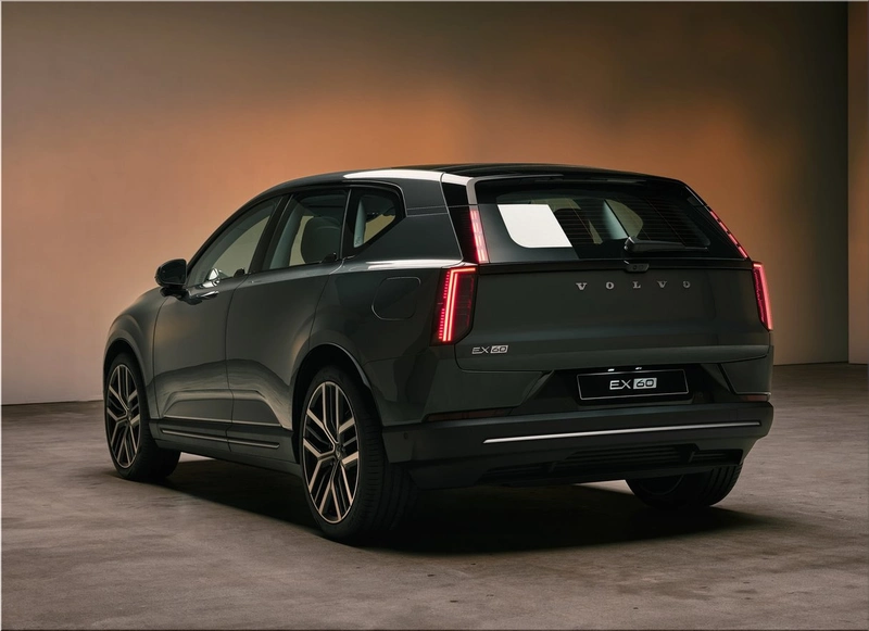 2027 Volvo EX60