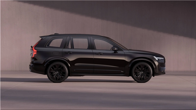 Volvo XC90 Black Edition