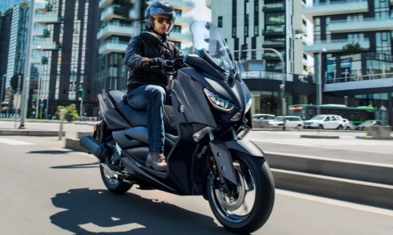 Yamaha XMax 125