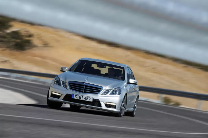 Mercedes E63 AMG