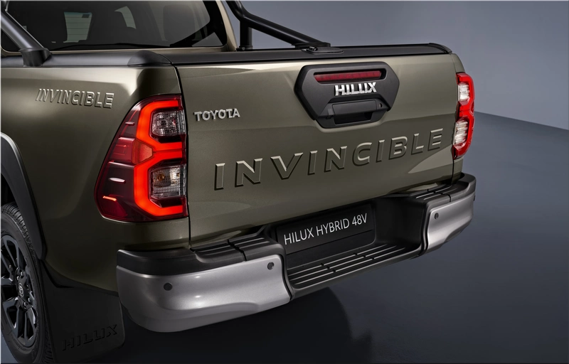 2024 Toyota HiLux Hybrid 48V