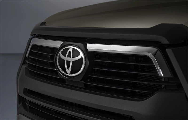 2024 Toyota HiLux Hybrid 48V