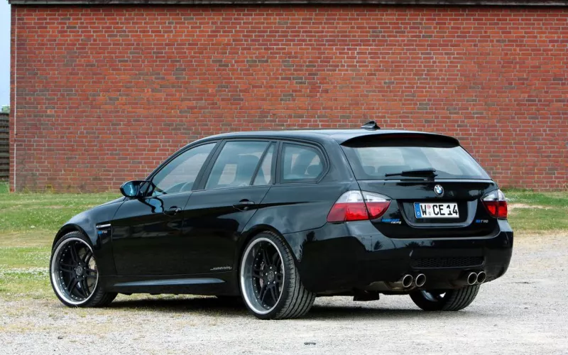 Manhart Racing BMW M3