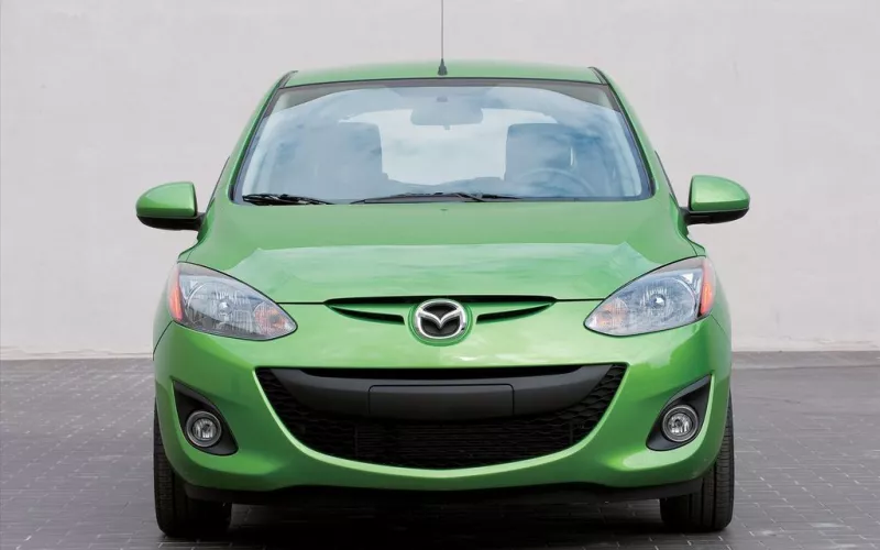 MAZDA2