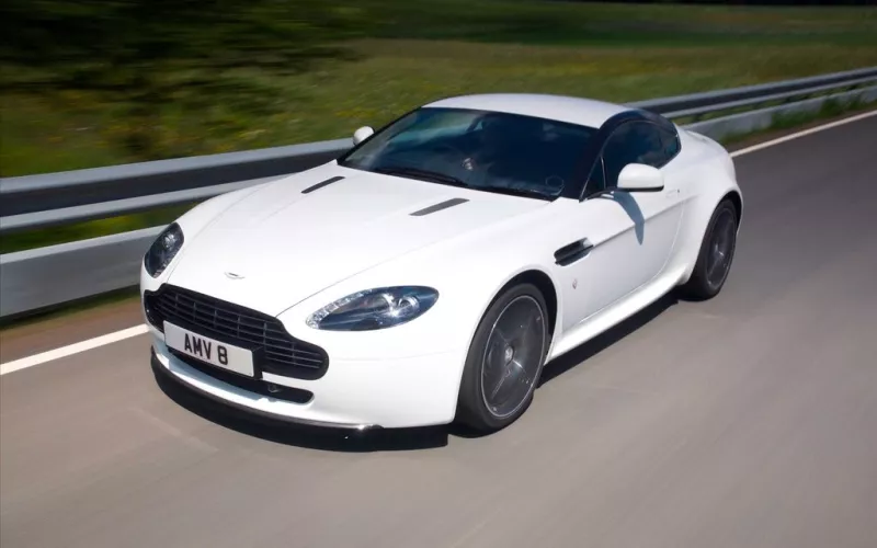 Aston Martin V8 Vantage