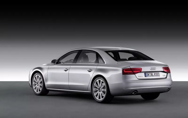 Audi A8 L