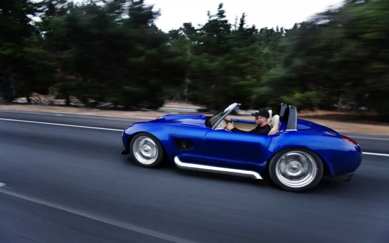 ICONIC Motors AC Roadster