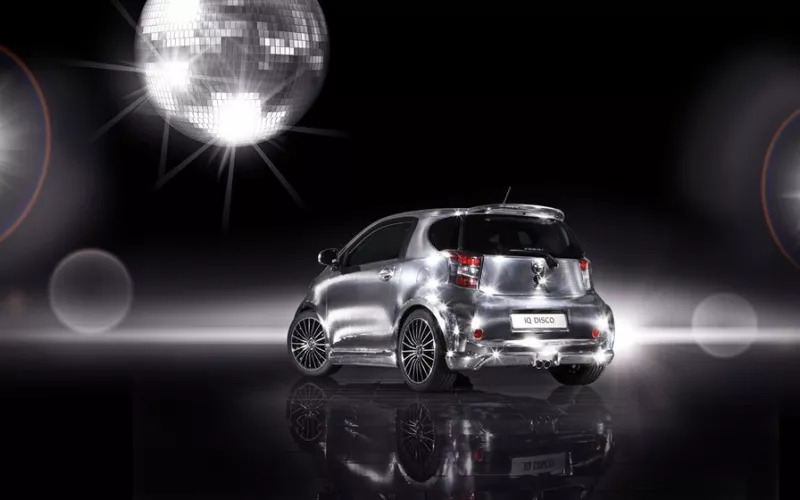 Toyota iQ Disco