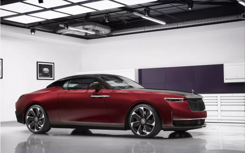 2024 Rolls-Royce La Rose Noire Droptail