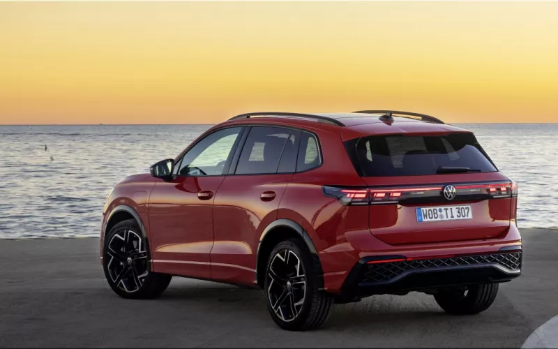 The Volkswagen Tiguan eHybrid: Blending Power with Sustainability