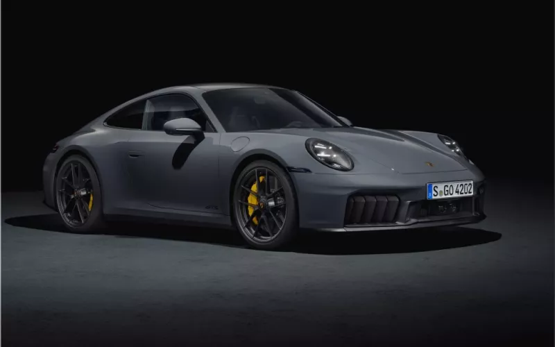 2025 Porsche 911 Carrera GTS
