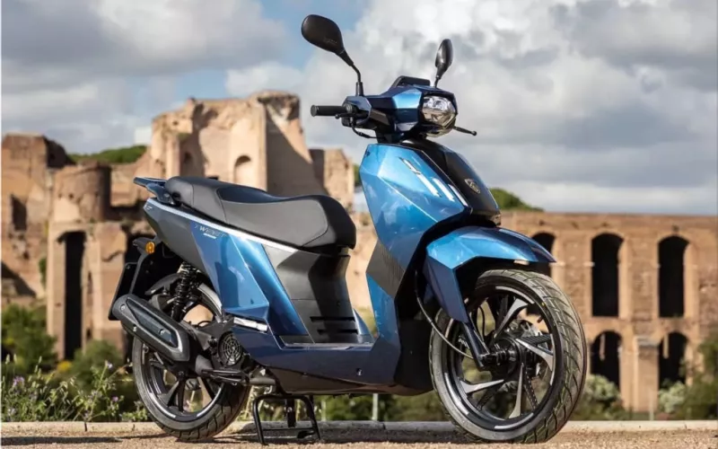 Conquer the City: Why the Kymco Agility City 125 is the Best Budget Scooter