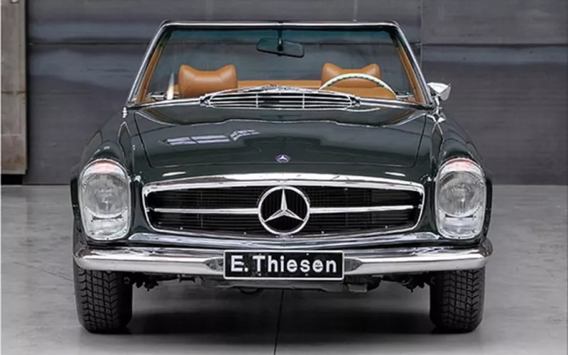 Mercedes-Benz W113