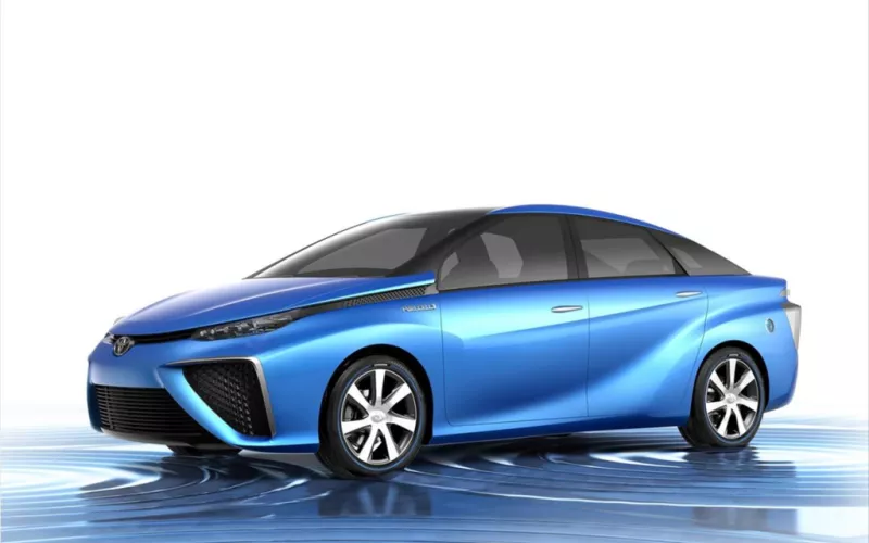 Toyota FCV Concept - fuel cell vehicle