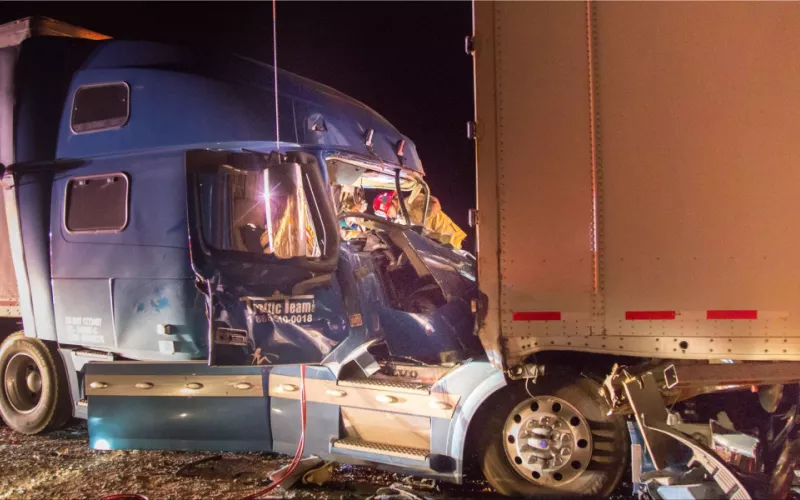 4 Crucial Actions Everyone Should Take After a Vehicle Accident